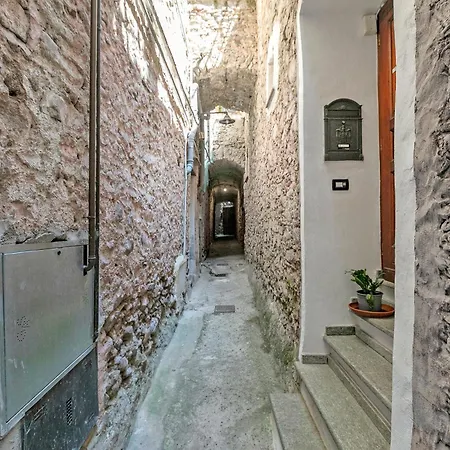 Apartment Icardi 2 Casa Di Mattoni - Happy